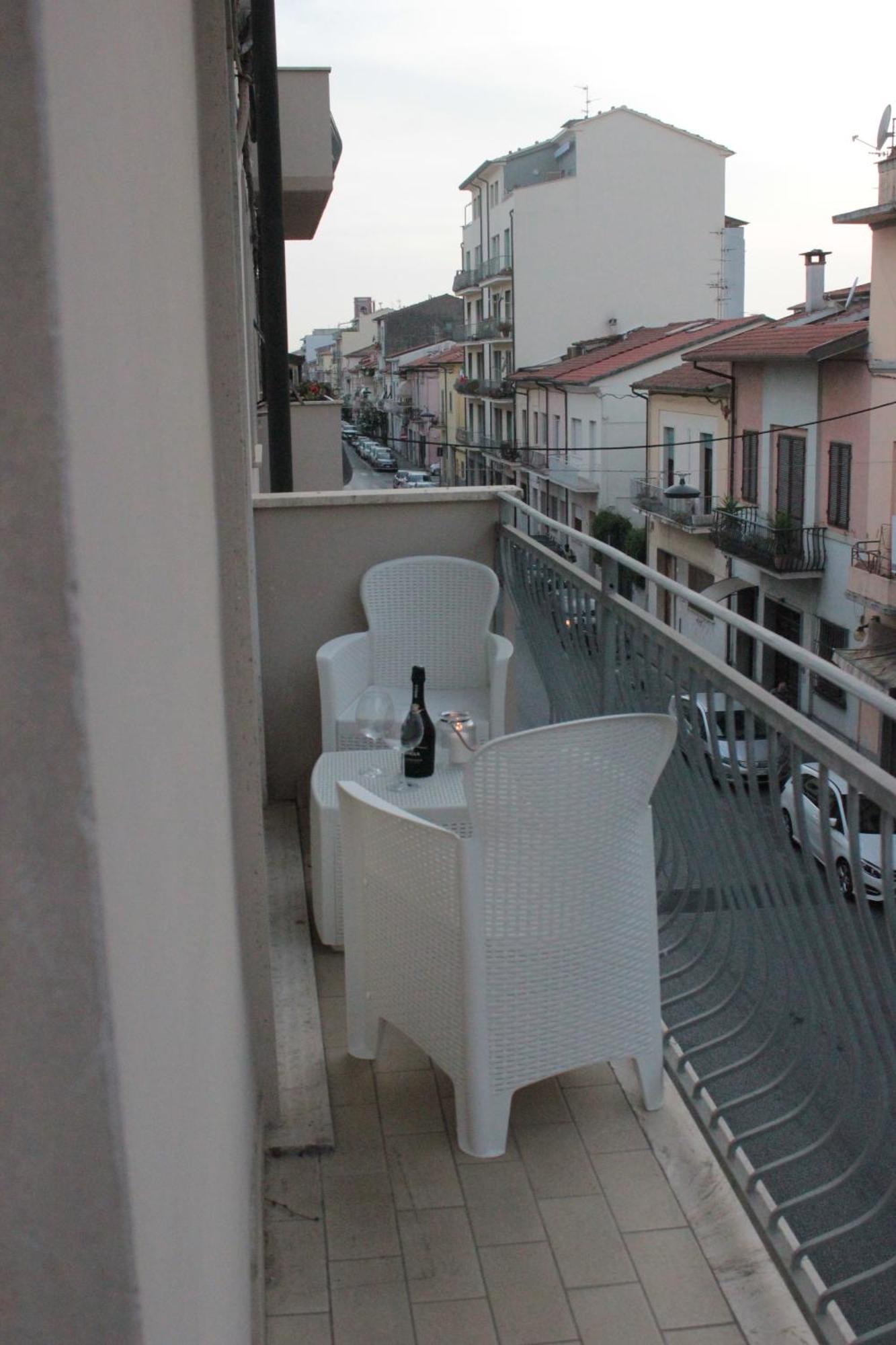 Carneval And Tuscany Viareggio Exterior photo